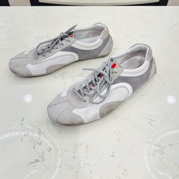 Prada, white, gray and silver men’s sneakers 👟, size 8.5 - Picture 4 of 11